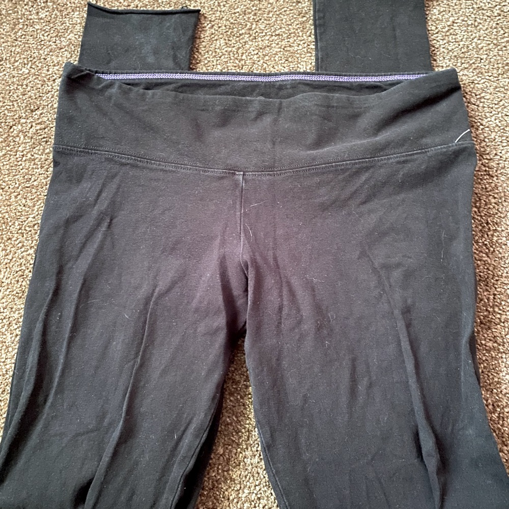 TNA leggings